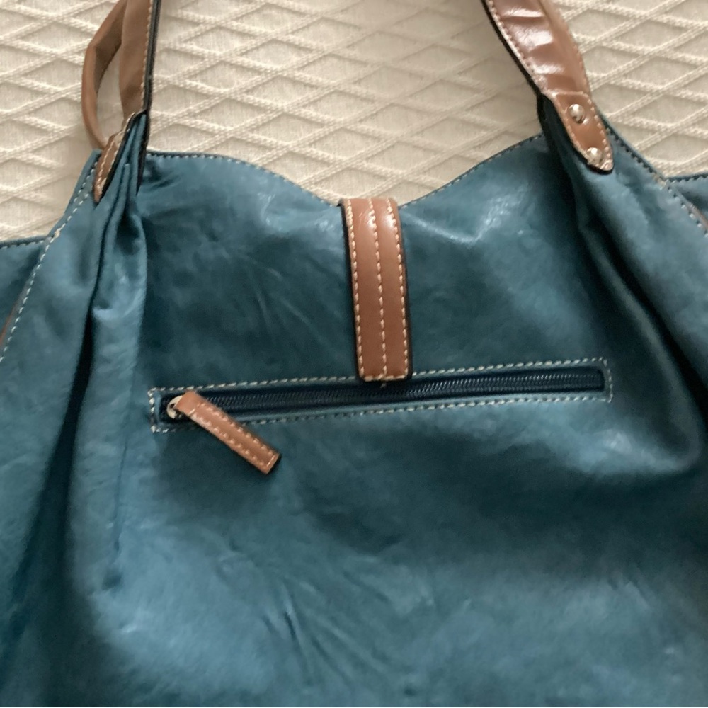Sag Harbor Purse Tote Bag - Picture 11 of 13